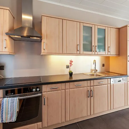Cozy Cottage For 8 Guests, Cleaning Included