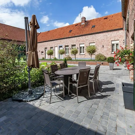 Cozy Cottage For 8 Guests, Cleaning Included Holiday home *