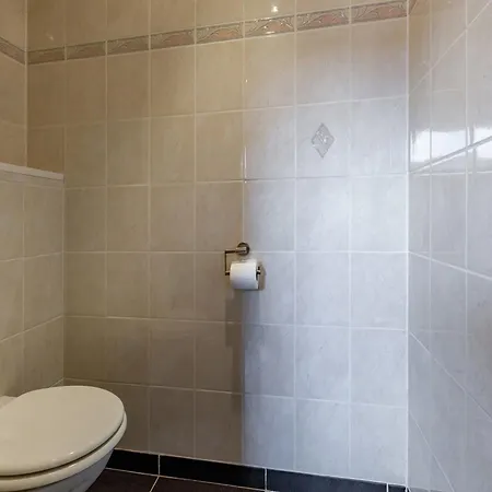 Holiday home Cozy Cottage For 8 Guests, Cleaning Included *